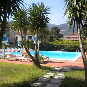 3* Hotel Marinella